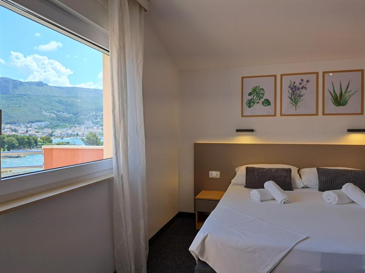 Rooms Zvonimir Stobreč Zewnętrze zdjęcie