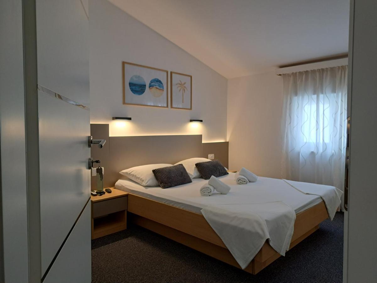 Rooms Zvonimir Stobreč Zewnętrze zdjęcie