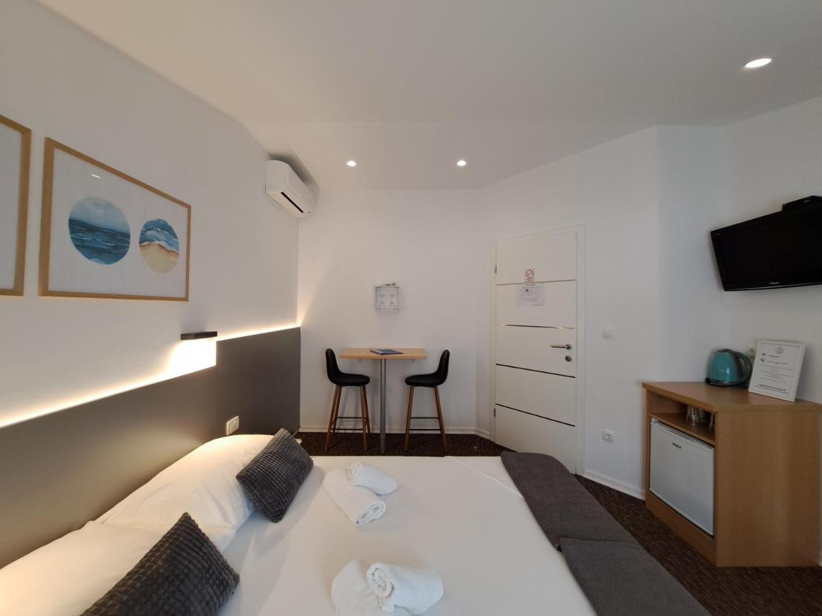 Rooms Zvonimir Stobreč Zewnętrze zdjęcie
