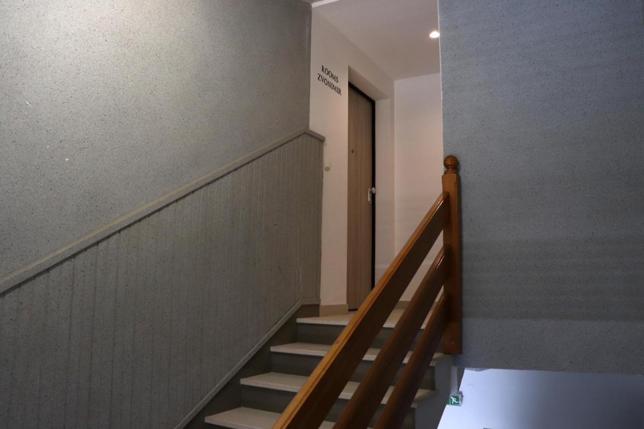 Rooms Zvonimir Stobreč Zewnętrze zdjęcie